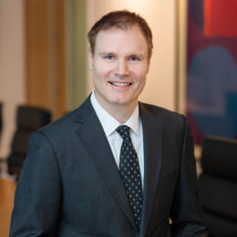 Portrait of Stefan Fischerfeier, Analyst and Portfolio Manager.