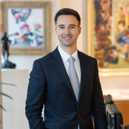 Portrait of Daniel Powner, Senior Investment Sales Manager.