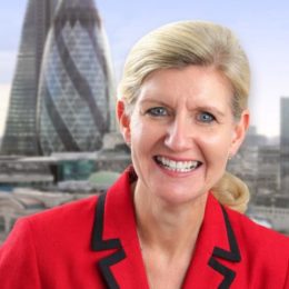 Portrait of Debbie Hewitt, Independent Advisor.