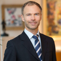 Portrait of Henrik Schmidt, Consultant for the Nordic region.